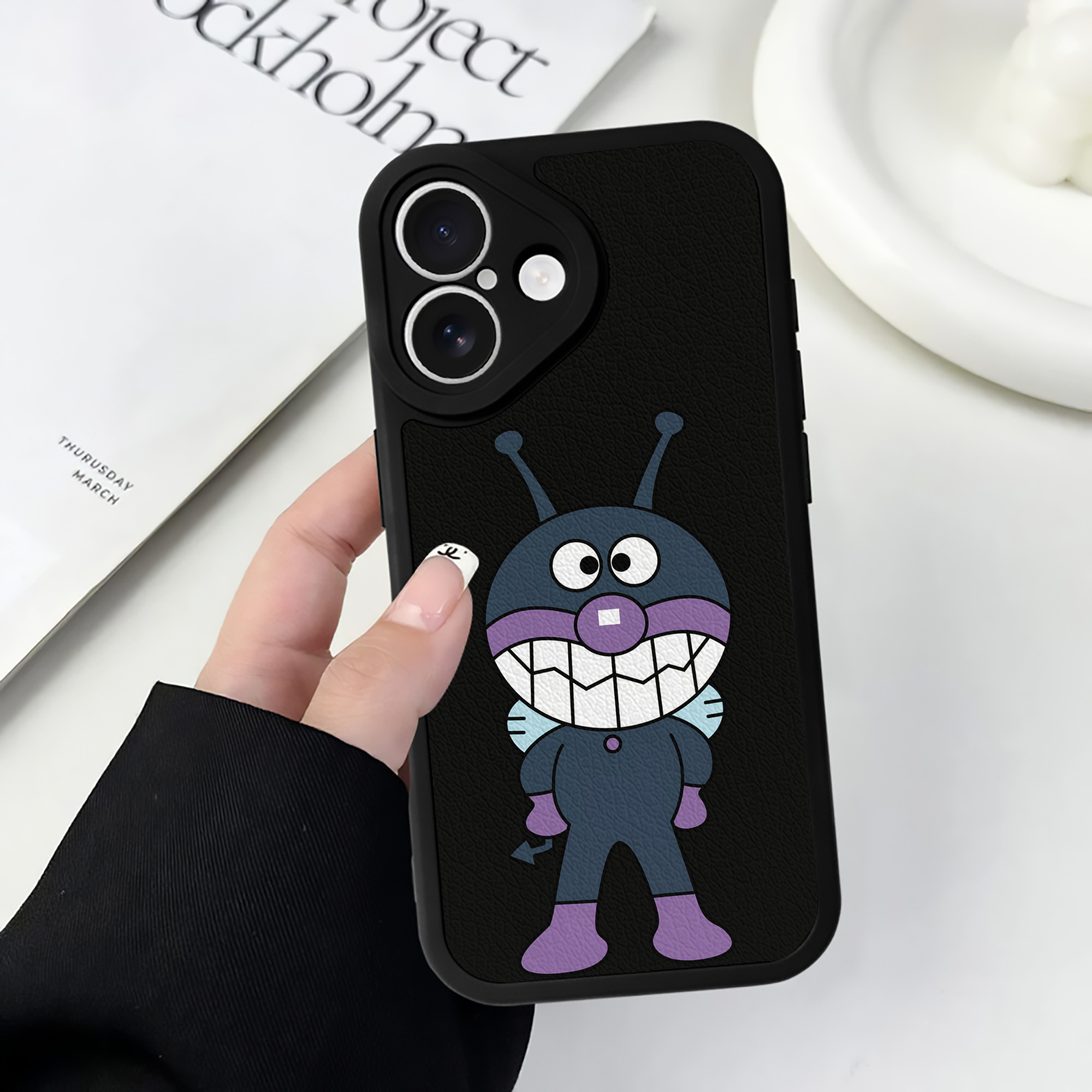 （画像用） アンパンマン Anpanman 【iPhone 16シリーズ対応】シリコンスマホケース（レザー調） 材質：シリコン